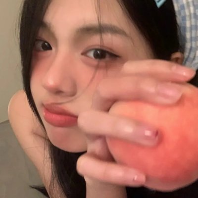 艳谍飘香